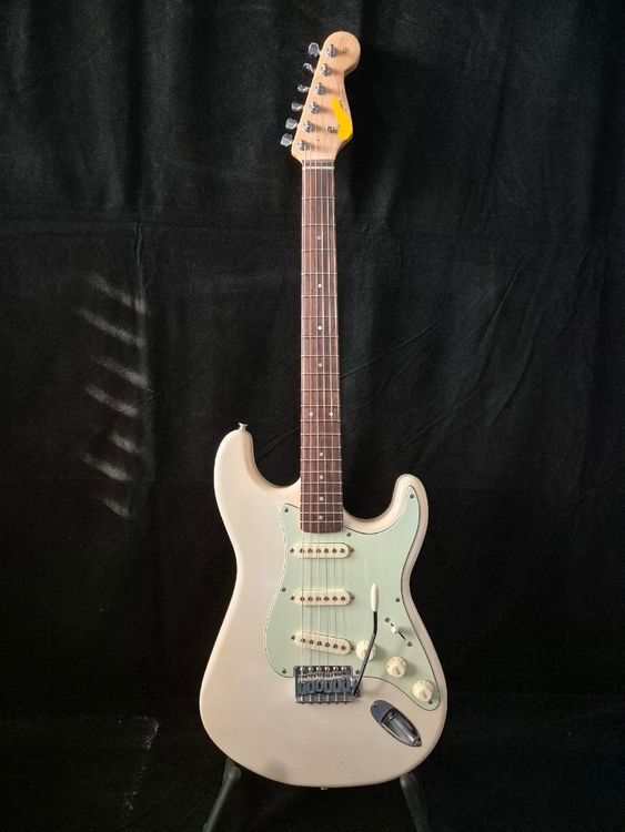 Instruments de musique: Stratocaster Copie E-Gitarre 90s by Cyclone – D'occasion à Köniz par cone_cry 1