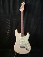 Stratocaster Copie E-Gitarre 90s by Cyclone