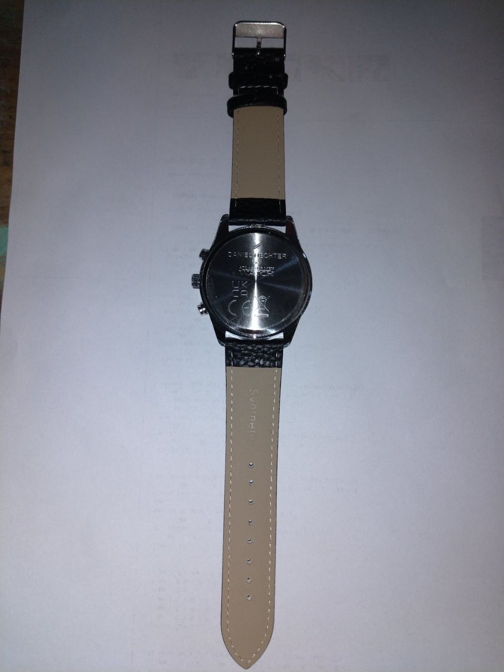 Daniel Hechter Orologi: Daniel hechter Armband Uhr – Usato da Frasnacht venduto da bp96 1