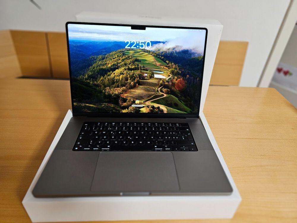 Mac Book Pro 16", 2021 | Kaufen auf Ricardo