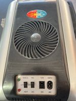 Tragbarer thermoelektrischer Kühlschrank 
