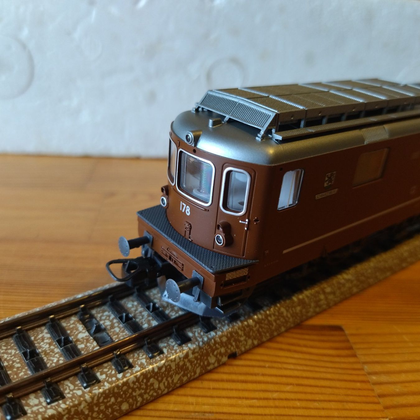 Lima Modelleisenbahnen: Lima E-Lok Re 4/4 (834) – Gebraucht aus Basel von BeanieUp 3