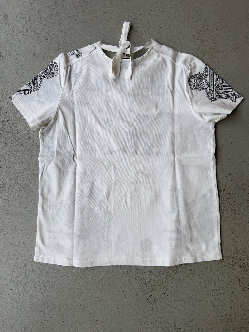 Maje T-shirt: Maje T-Shirt mit Stickereien – Usato da St-George venduto da alaixee 2
