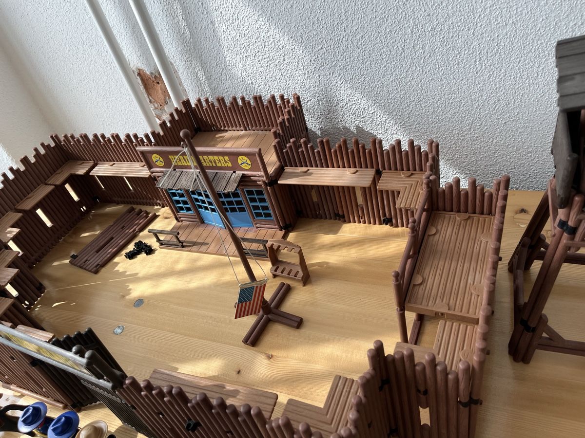 Playmobil Spielzeuge: Playmobil Westernfort Bravo – Gebraucht aus Frauenfeld von adj04 2