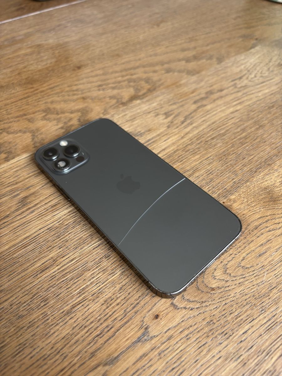 Apple Telefoni cellulari / Smartphones: iPhone 12 Pro 125 Gb Akku 75% – Usato da Aathal-Seegräben venduto da Gamed 2