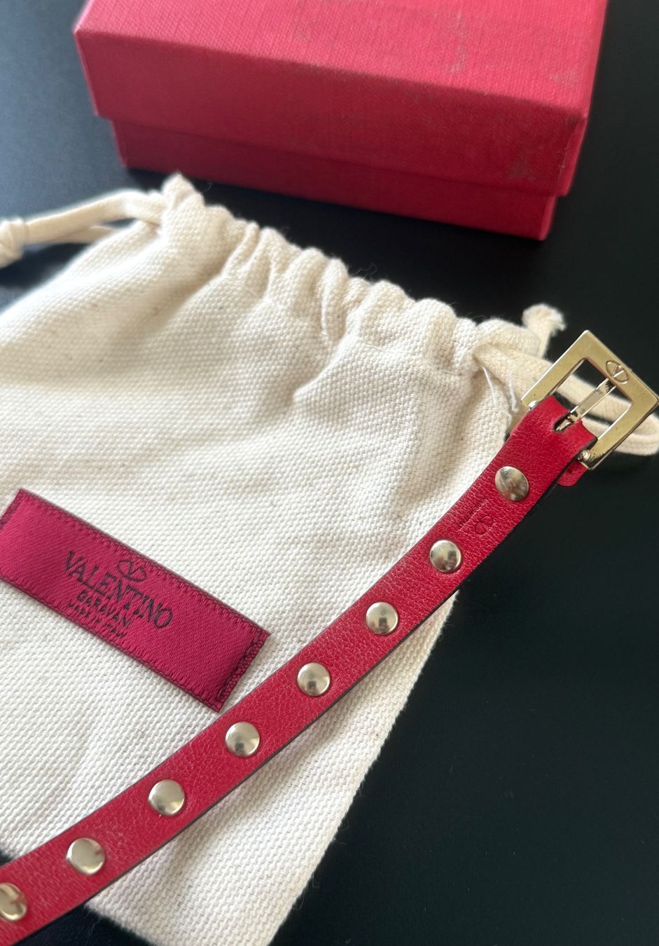 Valentino Bracciali & Braccialetti: Valentino Rockstud Armband – Nuovo (secondo la descrizione) da Kilchberg ZH venduto da LuxuryVault 3