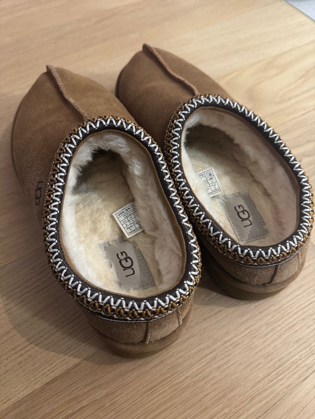Ugg Damenschuhe: UGG Tasman – Neu (gemäss Beschreibung) aus Aarau von christinasarah 2