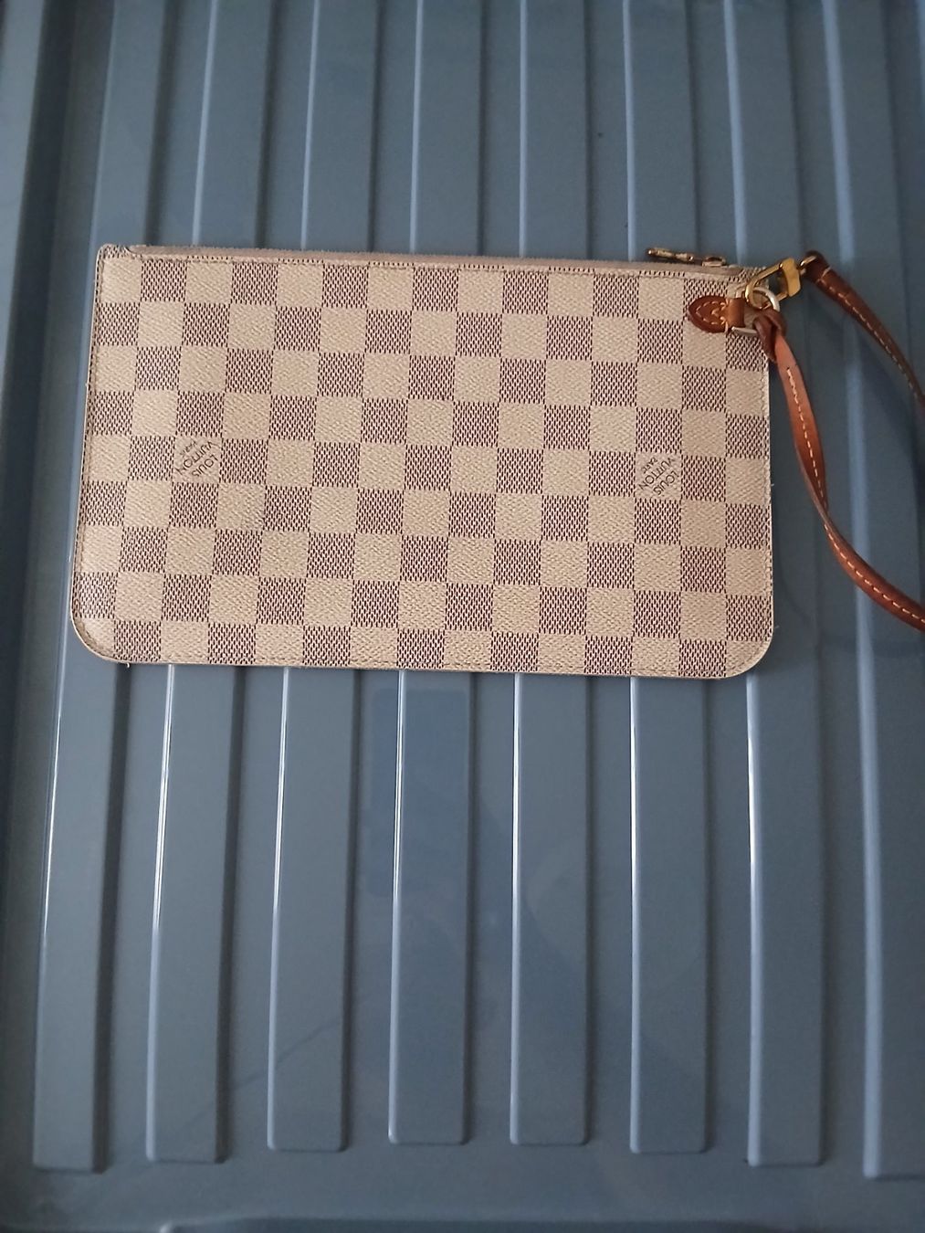 Louis Vuitton Borse da donna: Louis vuitton pochette neverfull – Usato da Le Grand-Saconnex venduto da Rgt87 1