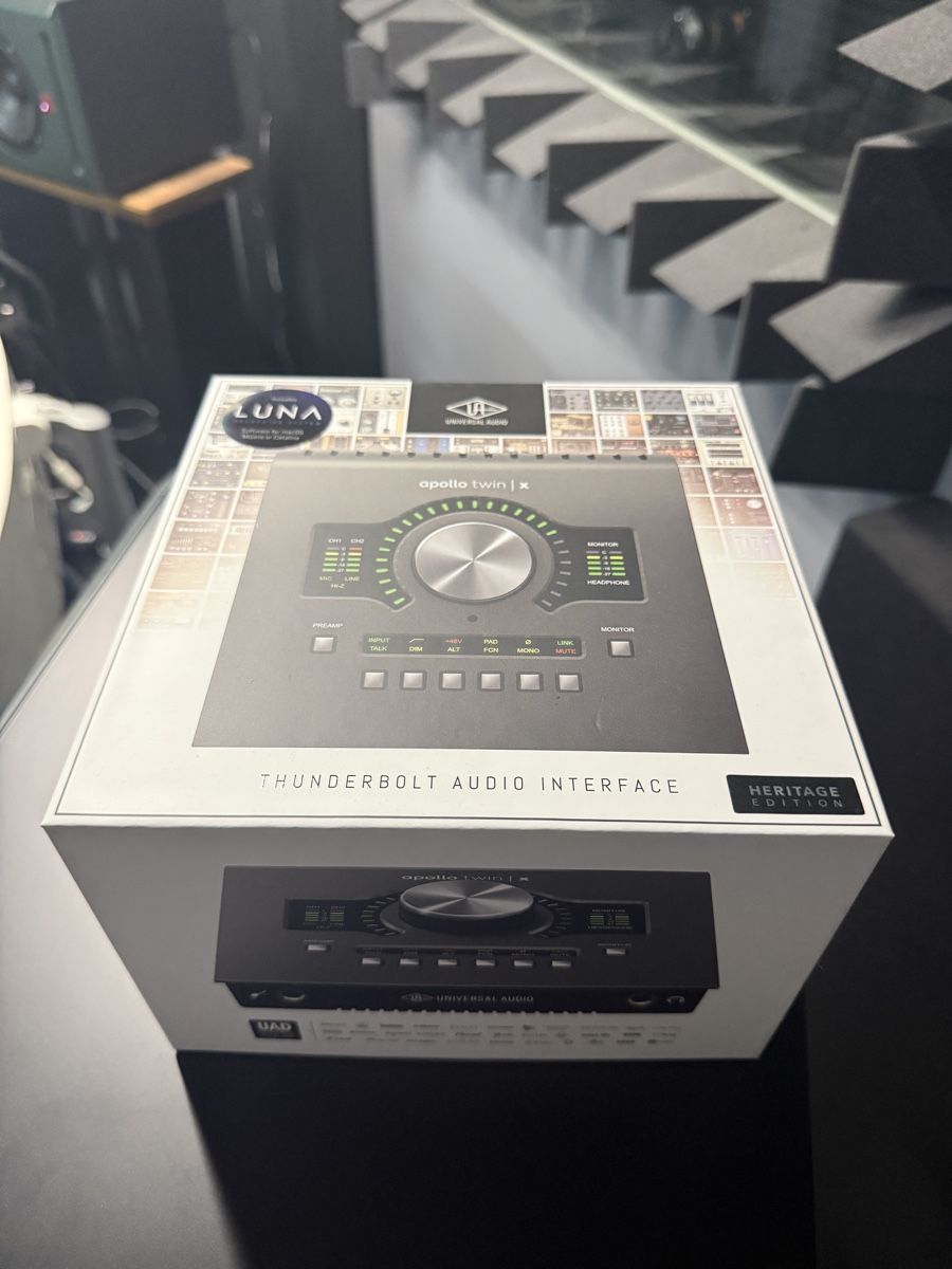 Universal Audio Attrezzatura per studi di registrazione: Universal Audio Apollo Twin X HERITAGE EDITION Interface – Usato da Rain venduto da grmv 1