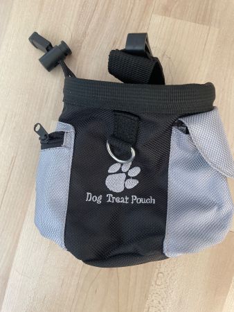 Hunde Guezli Tasche für unterwegs, ideal für Hunde Training!