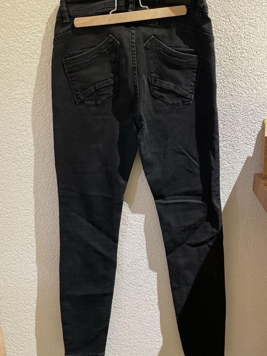 Jeans: Jeans – Usato da Büren an der Aare venduto da mii_57vx 2