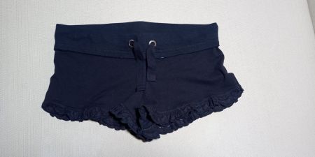 *NEU* Sexy Hotpants Shorts mit Rüschen M (eher XS S)