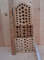 Bienenhotel aus Holz