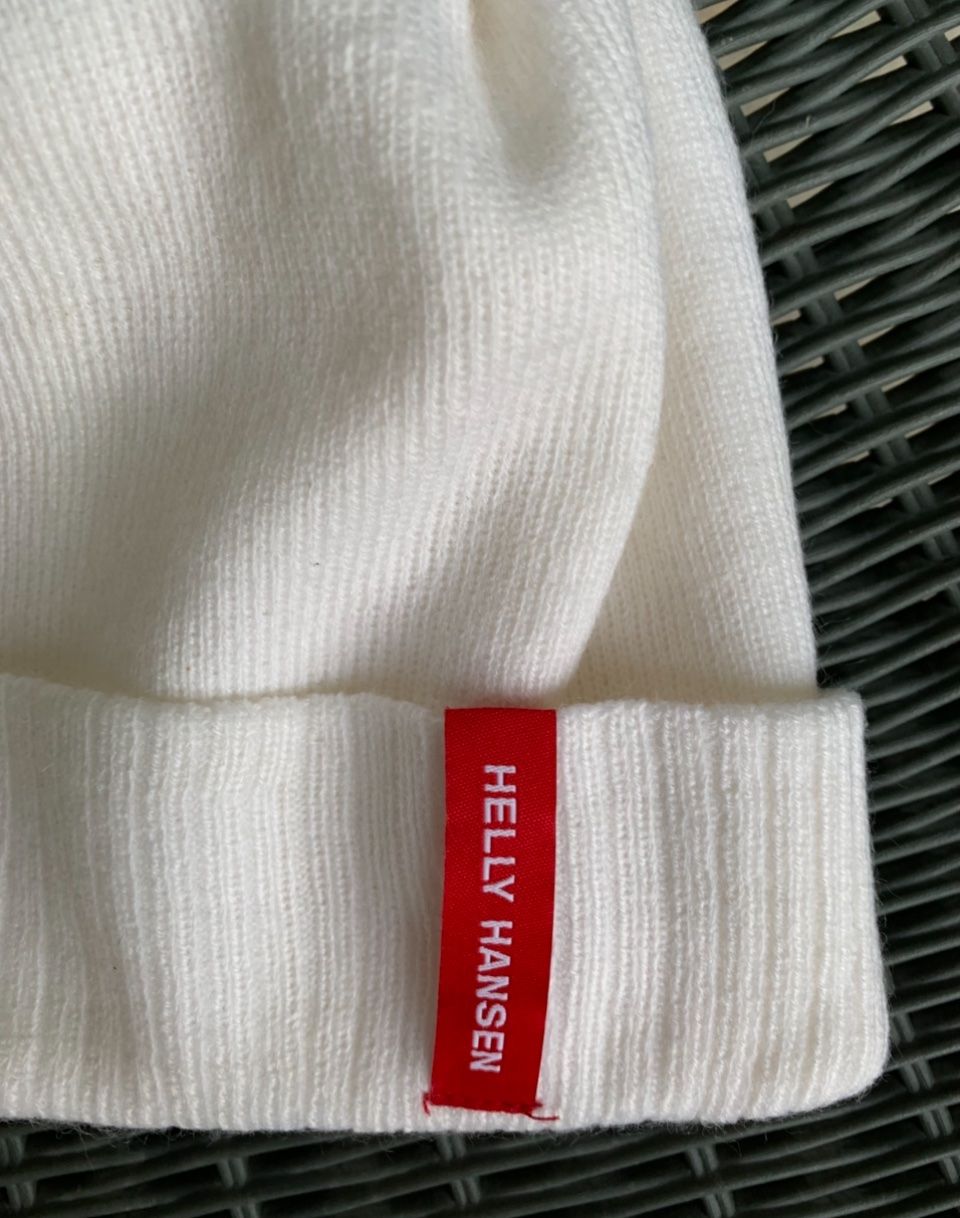 Helly Hansen Copricapi, berretti & cappellini: Superbe bonnet HELLY HANSEN mini pompon ONE SIZE – Nuovo (secondo la descrizione) da Martigny venduto da only__you 7