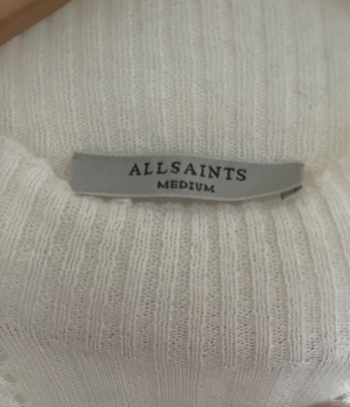 Allsaints Pullover & Sweatshirts: AllSaints Damenpullover, Gr. M, weiss, Rückenausschnitt – Gebraucht aus Zürich von Sakura888 2