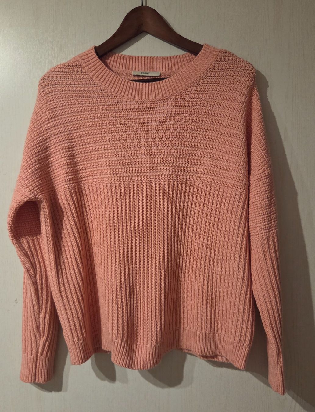 Esprit Pullover & Sweatshirts: Strickpulli von Esprit (Grösse M) - WIE NEU – Gebraucht aus Zürich von wile_coyote