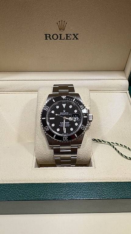 Orologi: Rolex Submariner Date 126610LN, 41 mm – Usato da Dietlikon venduto da brad81