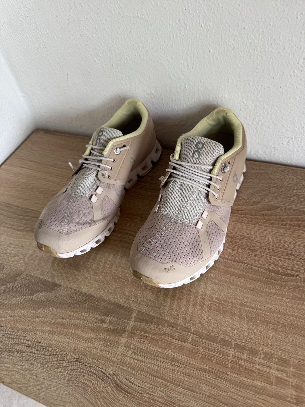 On Scarpe da donna: On Schuhe 38.5 – Usato da Frauenfeld venduto da lona05