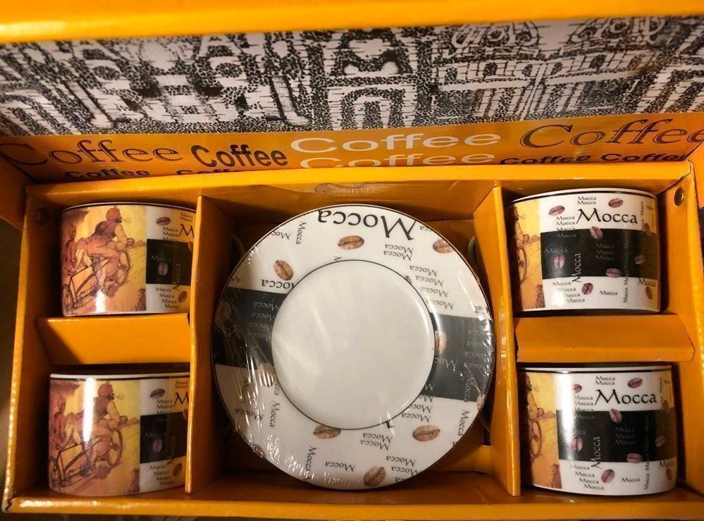 Set di piatti: 4 Espresso Kaffee Coffee Cafi Mocca Tassen Teller Bohnen – Nuovo e nell'imballaggio originale da Langnau am Albis venduto da Zauberw 1