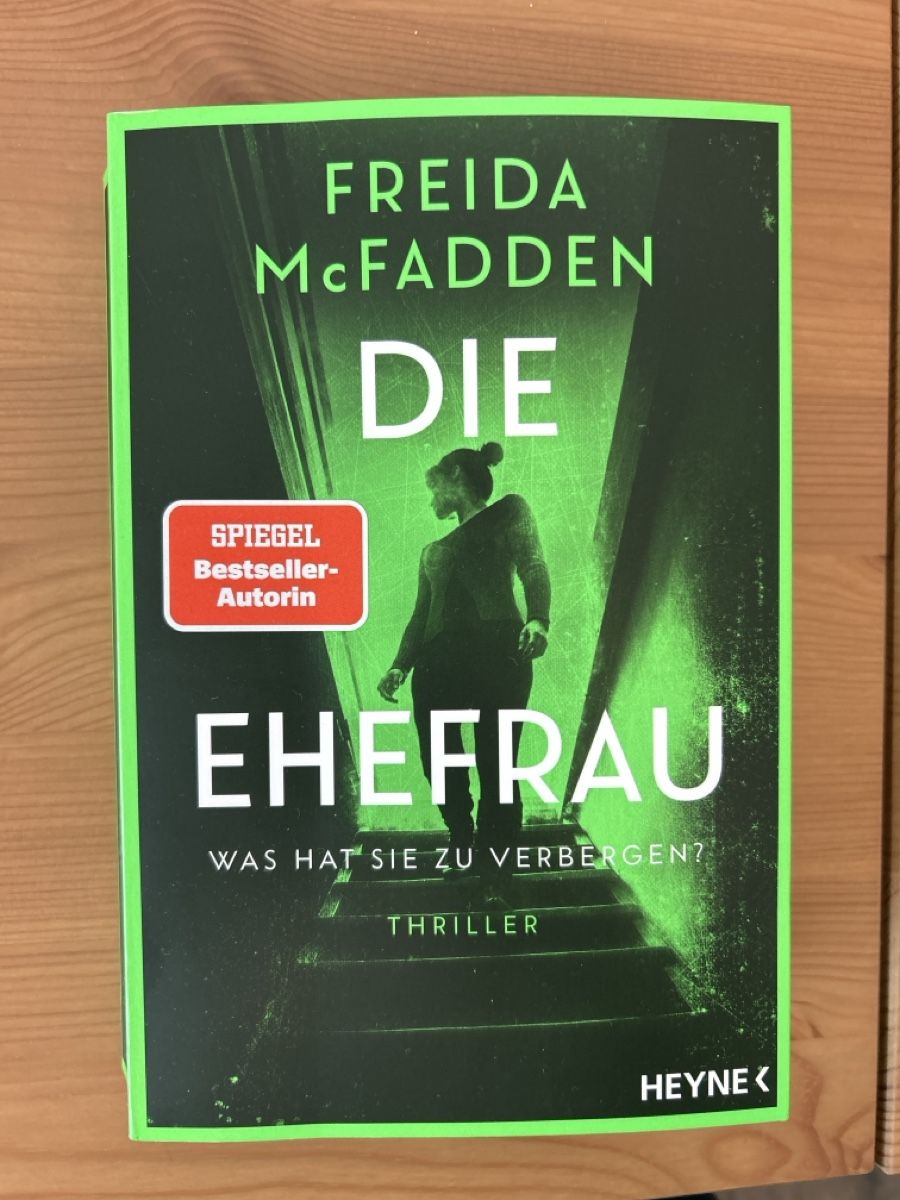 Libri: Die Ehefrau - Freida McFadden Bestseller Thriller – Nuovo (secondo la descrizione) da Amden venduto da Arven-Schmuck