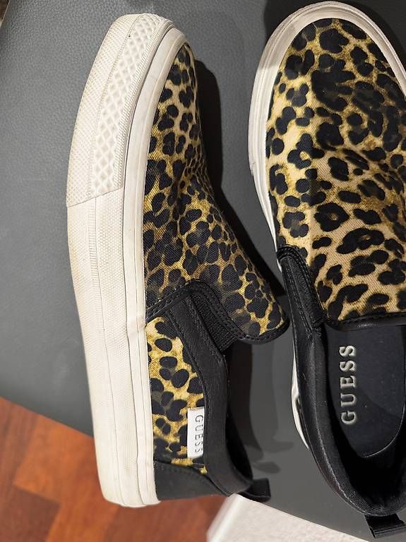 Guess Scarpe da donna: Loafers Guess Gr. 38 – Nuovo (secondo la descrizione) da Sins venduto da bit_rg7j 1