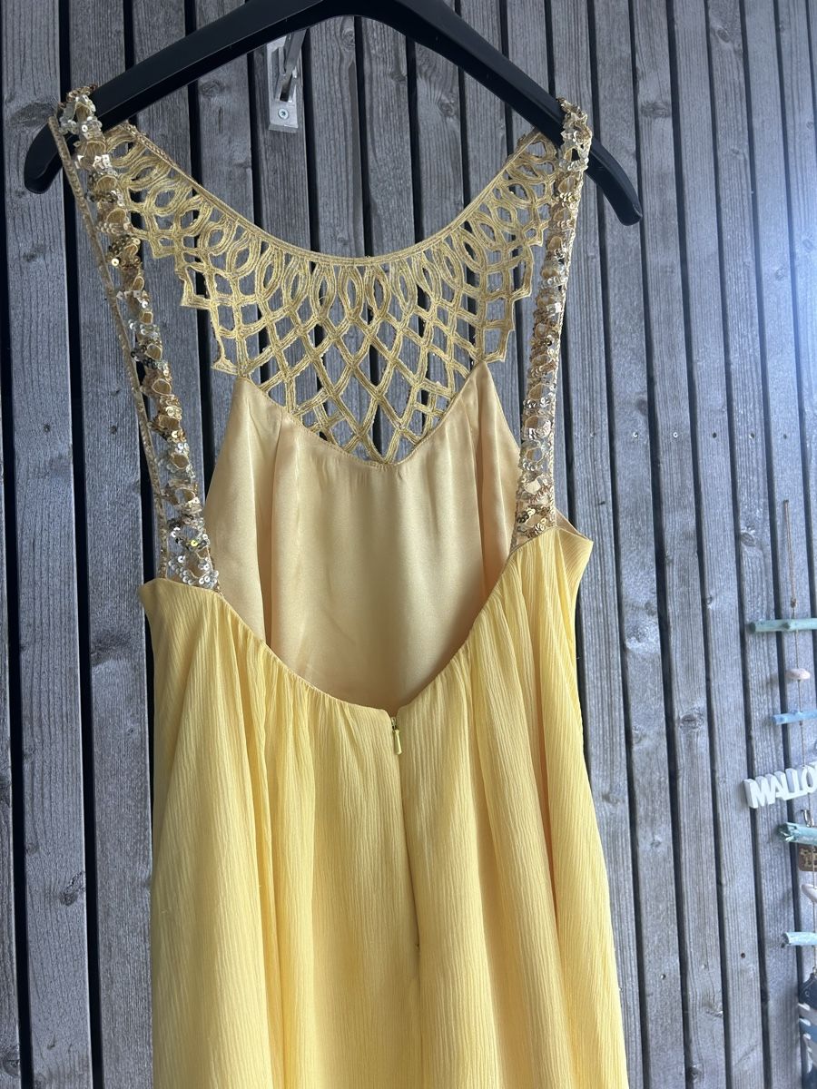 Robes: Partykleid Gr. 36 von BcBg – D'occasion à Tübach par Laba1990 2