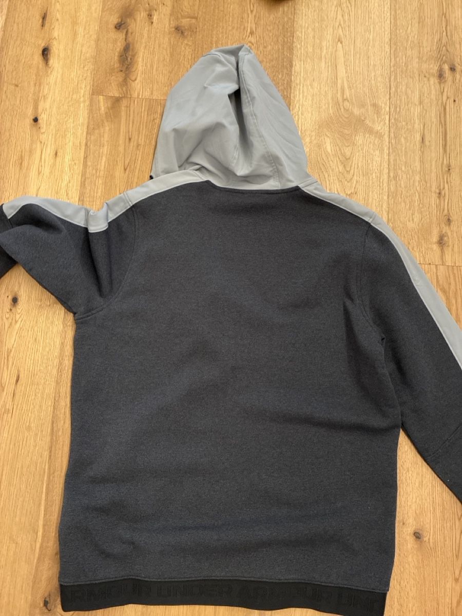 Under Armour Giacche: Kapuzen-Jacke Under Armor – Nuovo (secondo la descrizione) da Esslingen venduto da HP1973 2
