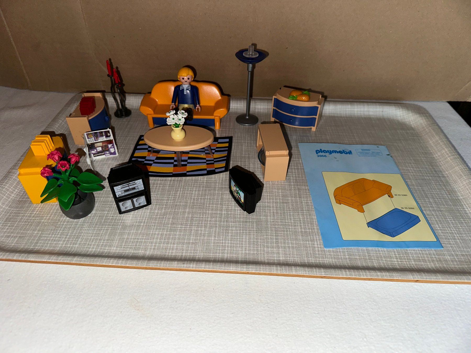 Playmobil Spielzeuge: Salon Playmobil année 2000 avec notice – Gebraucht aus Ste-Croix von BuffetSC 1