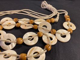 Elégante Kette aus Perlmut