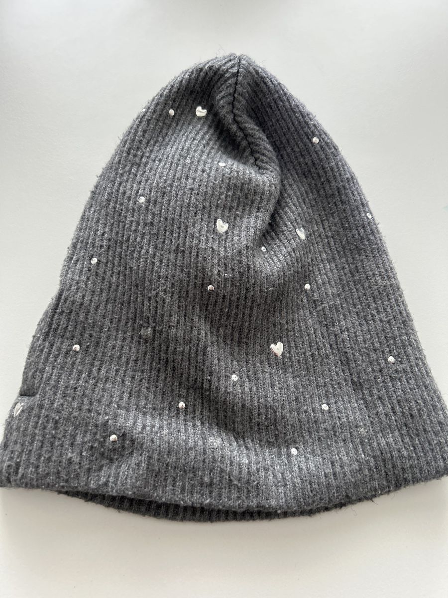 Zara Altro abbigliamento per bambina:  Wintermütze mit Herz-Applikationen – Usato da Salenstein venduto da sehrgut