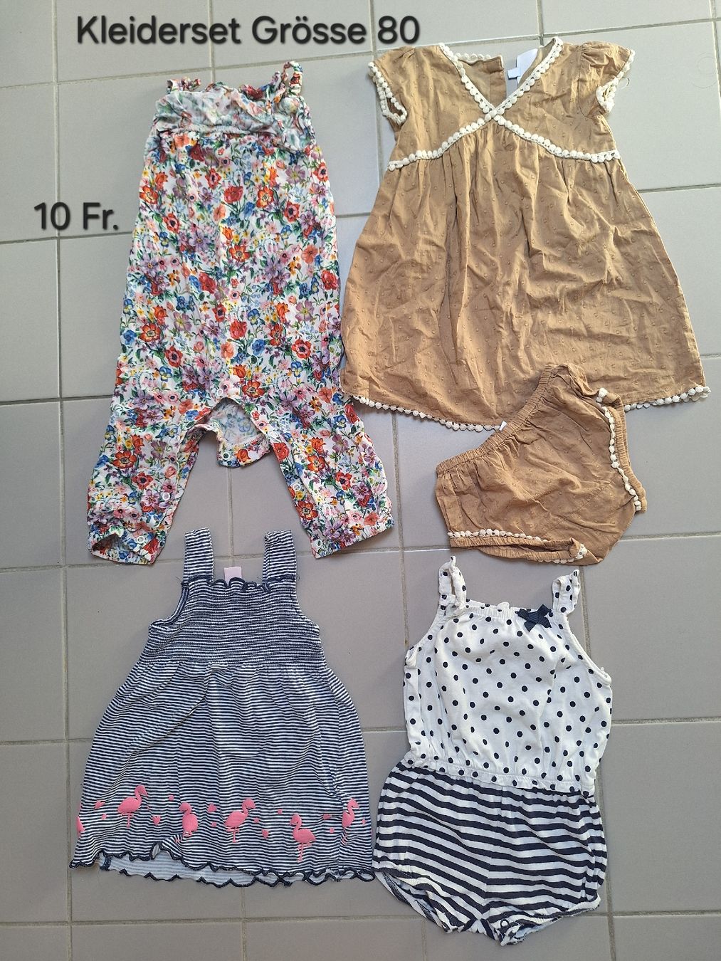 Lotti & Set di vestiti: Kleiderset Sommer Grösse 80 – Usato da Sissach venduto da Nothing123