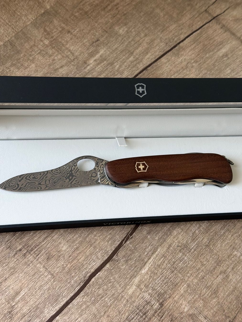 Victorinox Coltelli tascabile: Victorinox Damast 2010 2011 2012 – Nuovo (secondo la descrizione) da Wahlen b. Laufen venduto da MIG-25 6