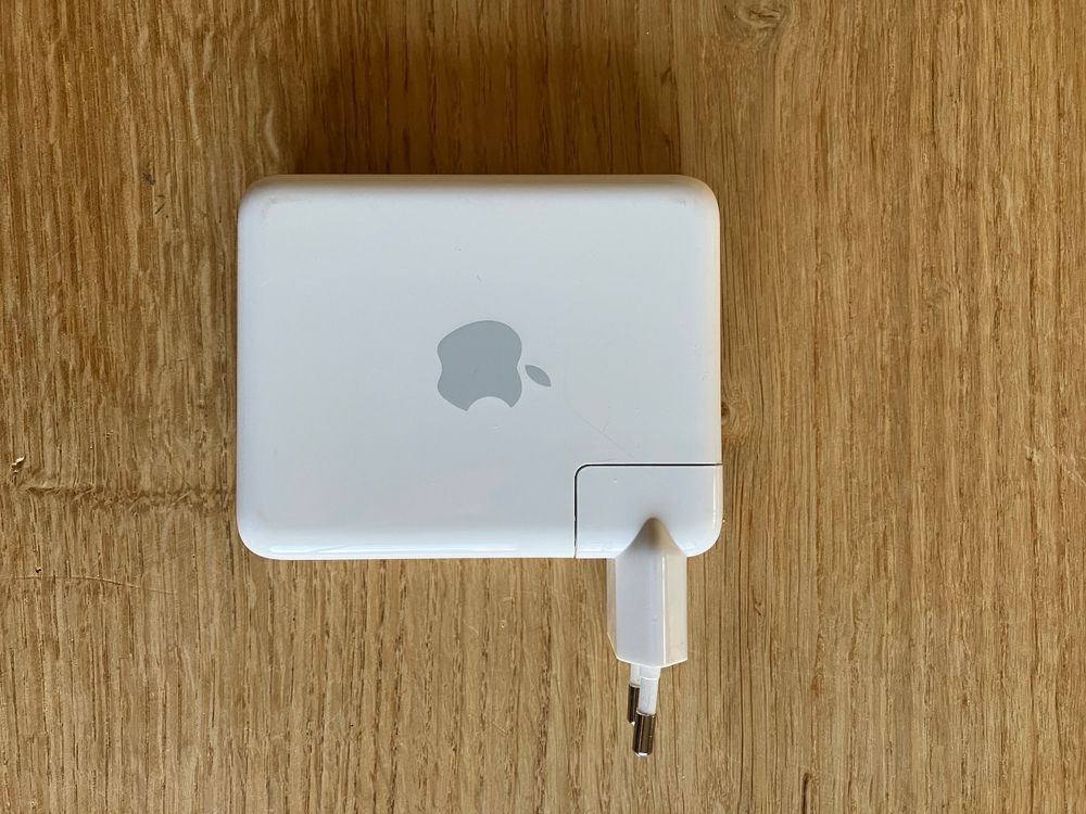 AirPort Express Base Station Modell A1088 (Gebraucht) in Zürich für CHF ...