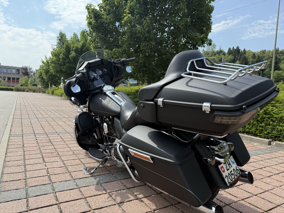 Harley-Davidson Touring: Harley Davidson Electra glide – Gebraucht aus Niederhasli von TurboDriven 4