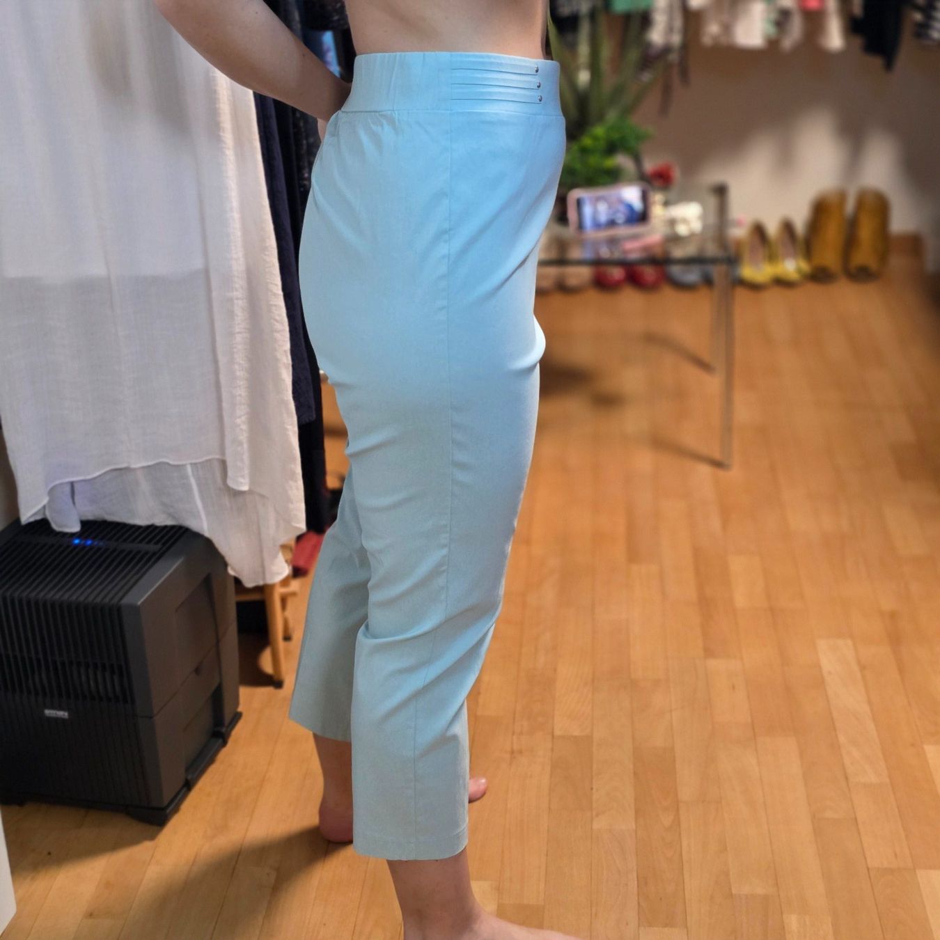 Pantaloni: Mintfarbene Damenhose 48/50 bequem – Usato da Wald ZH venduto da CapLux 3