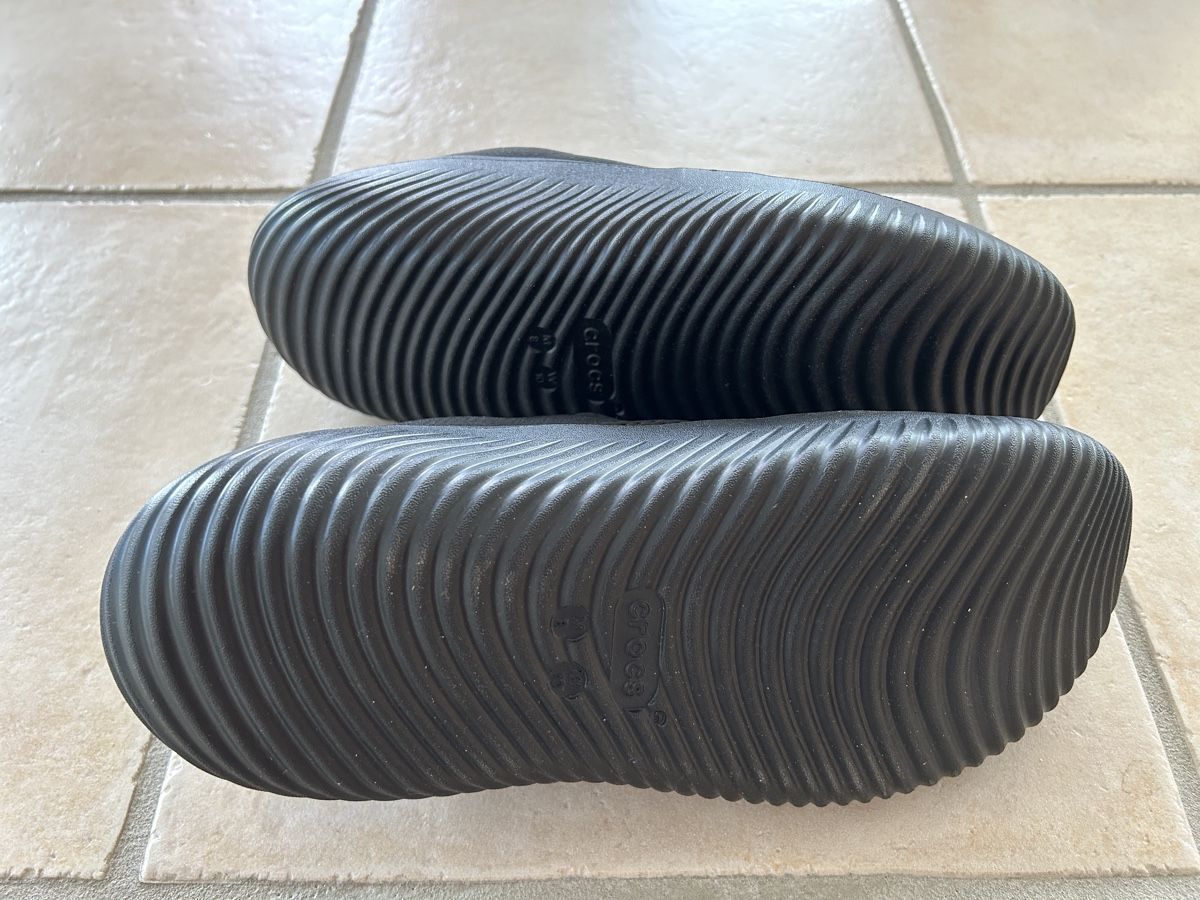 Crocs Scarpe da uomo: Neue Crocs Mellow Ease Sneaker Schuhe  – Nuovo (secondo la descrizione) da Beatenberg venduto da nonnkari 6
