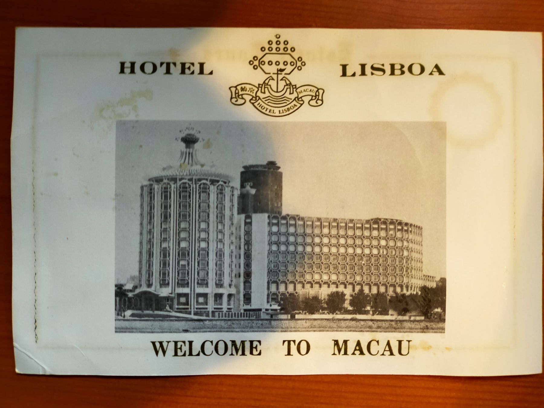 Tutti i francobolli: Seltene Macau Ansichtskarte mit Briefmarken Estoril Tours... – Usato da Vallamand venduto da sugoi3012 1