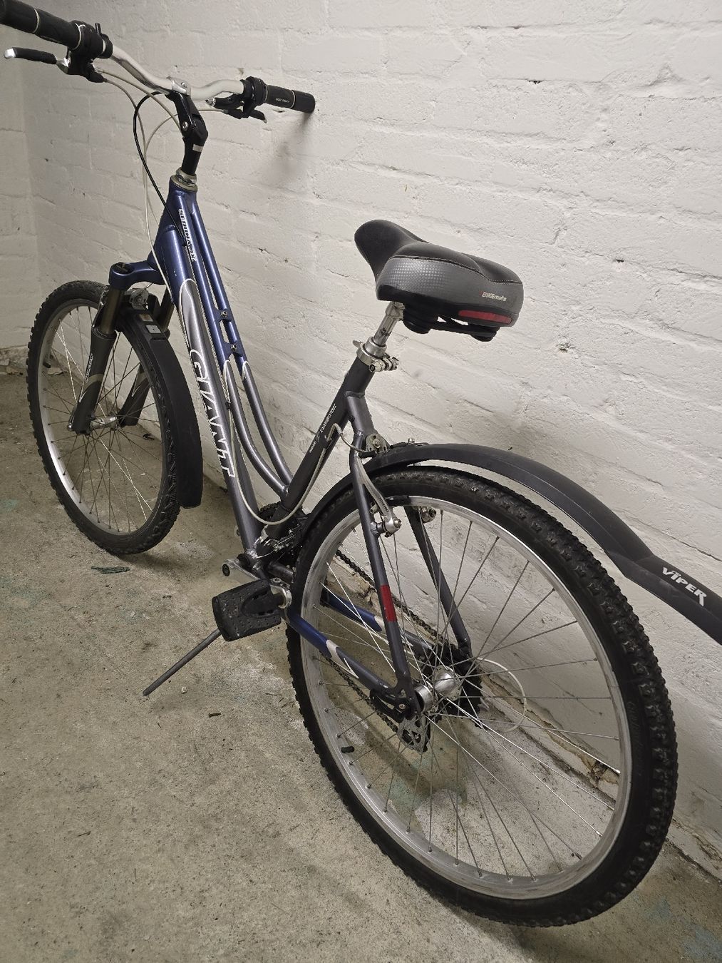 Giant Velos: Giant Damenfahrrad – Gebraucht aus Zürich von Jovi8 3