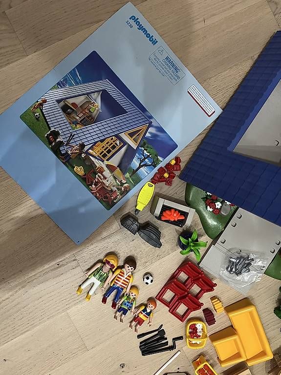 Playmobil Giocattoli: Playmobil Ferienhaus 3230 – Usato da Obermumpf venduto da joerg86 1