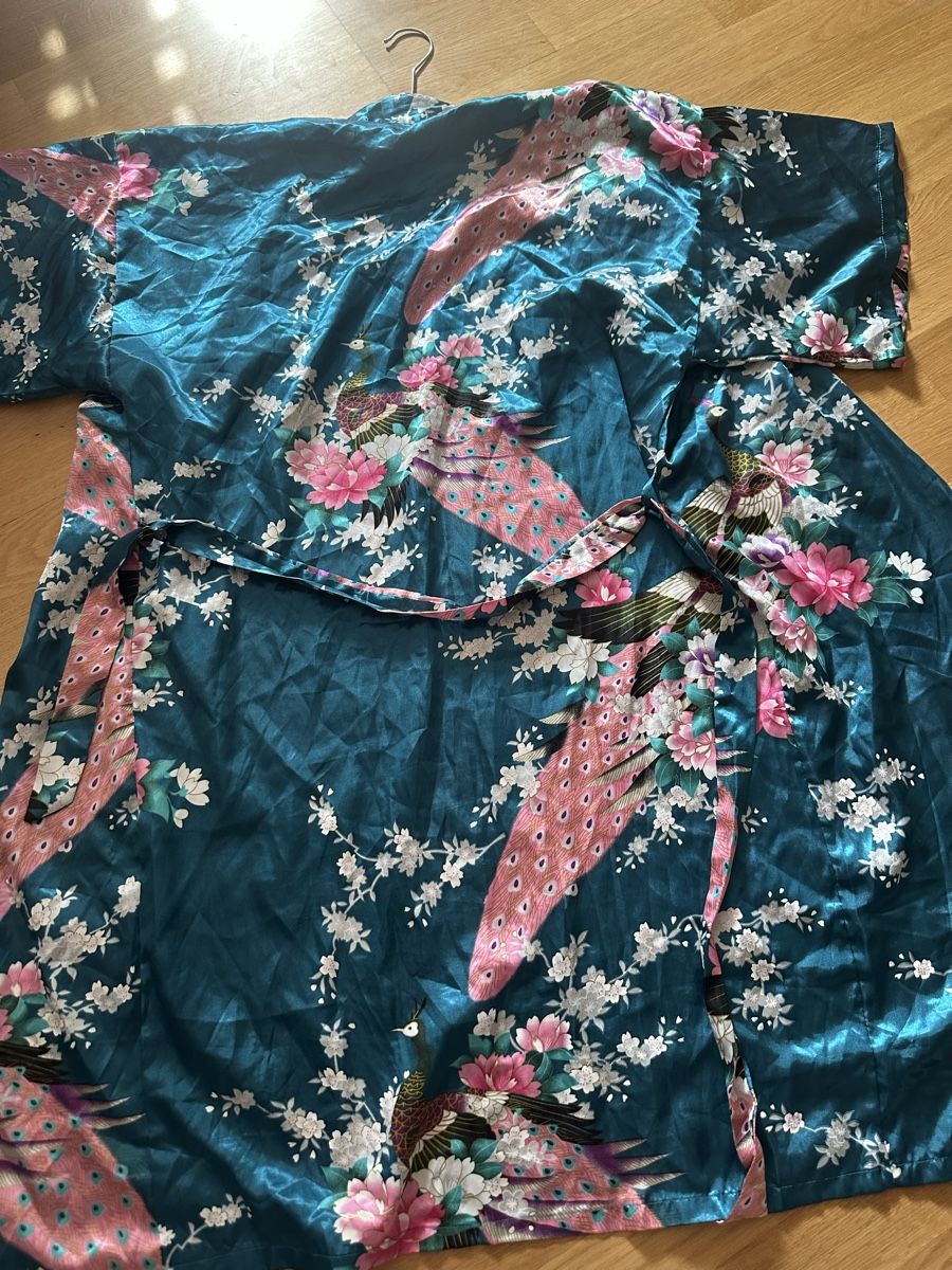 Kimono: Damen Kimono Grösse/M – Nuovo (secondo la descrizione) da Basel venduto da Ivana_4 4