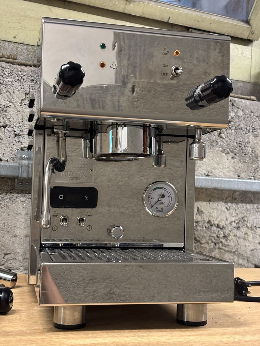 Profitec Macchine per caffè & Macchine per espresso: PROFITEC 300 Pro und ECM Zubehör – Usato da Liebefeld venduto da mue_vq2v 2