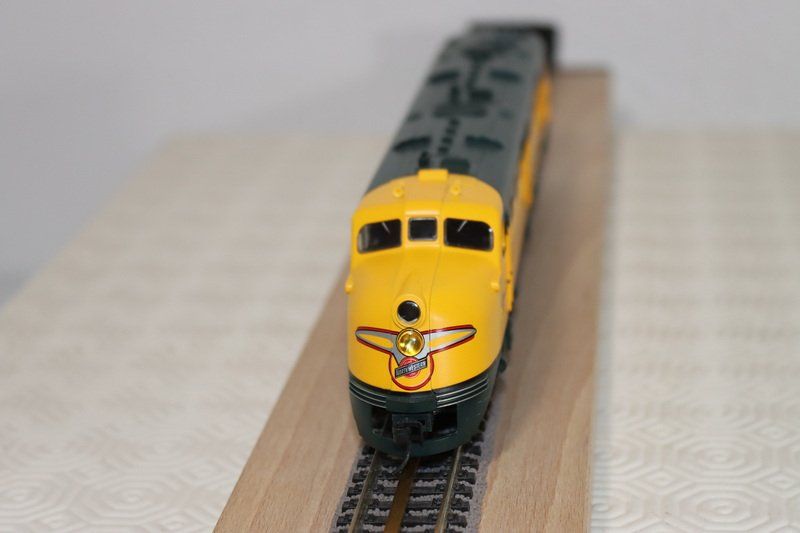 Modellini di ferrovie: Proto US Lok ( 563 ) – Usato da Kerzers venduto da Winu64 2