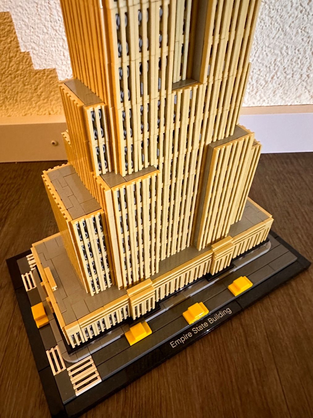 Lego Spielzeuge: *** Lego Architecture - Empire State Building 21046 *** – Gebraucht aus Oberbipp von  1