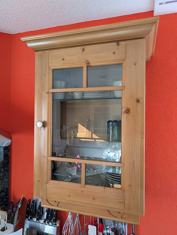 Vetrine: Vitrinenschrank (ohne Inhalt) – Usato da Gipf-Oberfrick venduto da fribeu 1