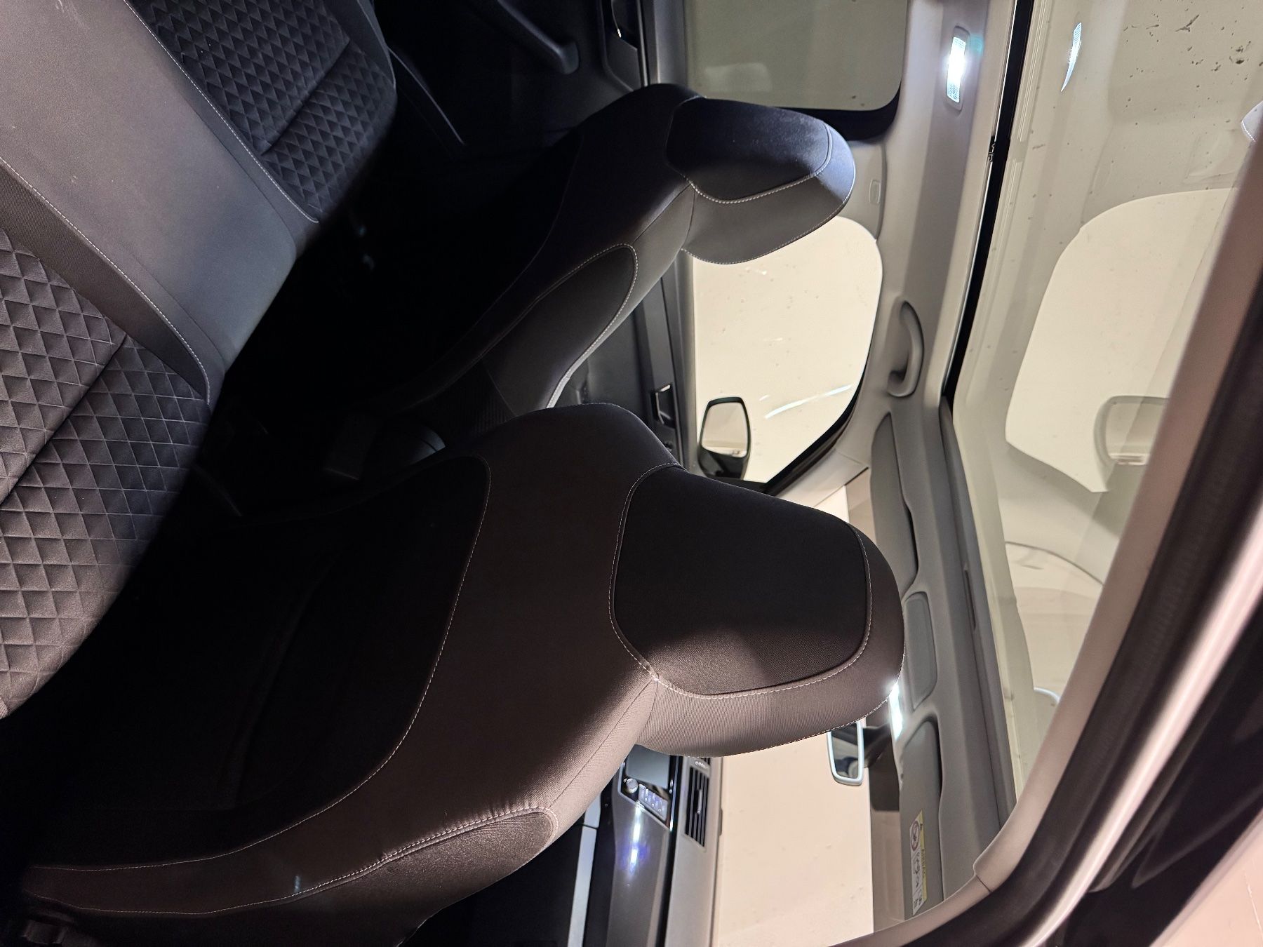 Skoda Automobili: Skoda Fabia 1.0TSI Monte Carlo – Usato da Volketswil venduto da Leoo. 3