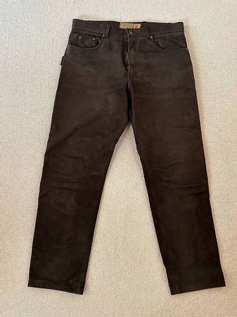 LEDERHOSE in weiche NubukLeder Grösse 34, Top Zustand!