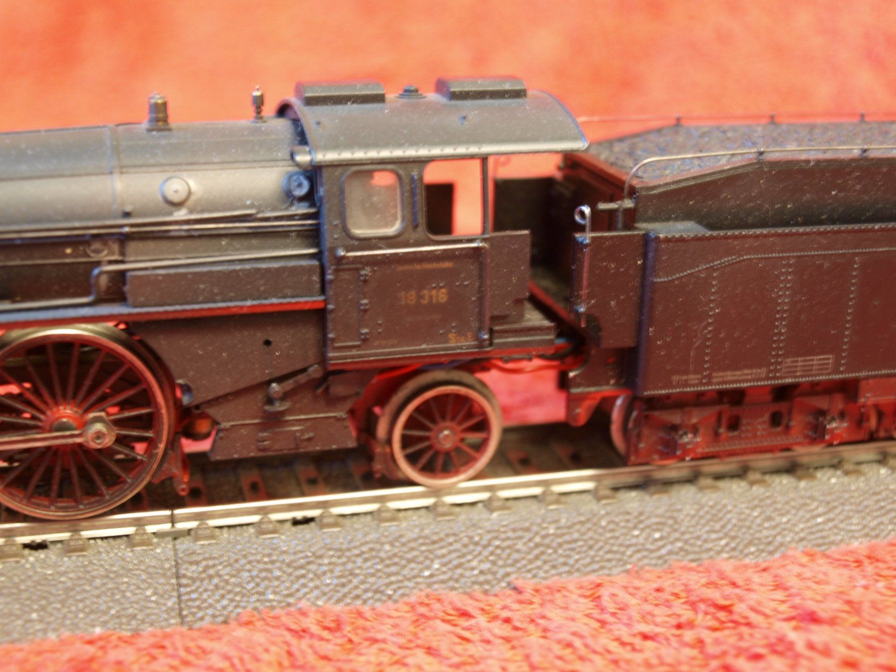 Modellini di ferrovie: DB18316 Dampflok Wechselstrom  spur H0 von ???    Gebraucht – Usato da Aarau venduto da Marcele0 1