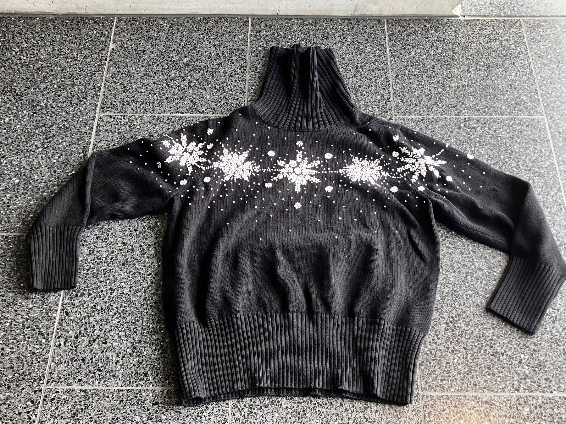 Pullover & Sweatshirts: Horst Basler Pullover, Schneeflocken, vintage, gestickt – Gebraucht aus Zürich von Idbiw