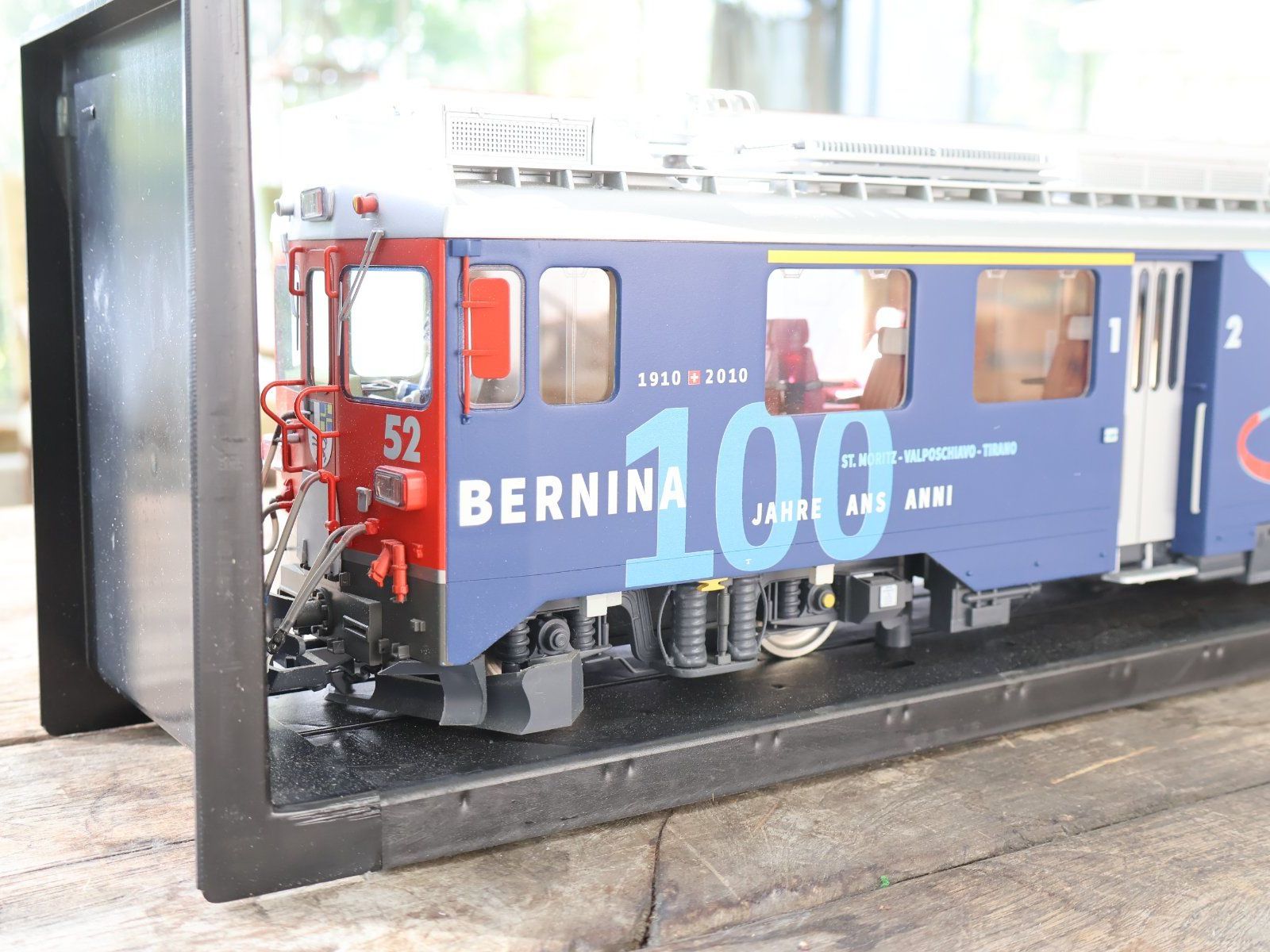 Modellini di ferrovie: ESU Pullman RhB Bernina Triebwagen E-Lok Digit + Sound 30394 – Usato da Winterthur venduto da Monstera