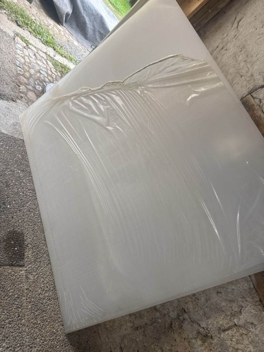 Piatti di portata: Plexiglas  – Usato da Langnau i. E. venduto da Acrjl